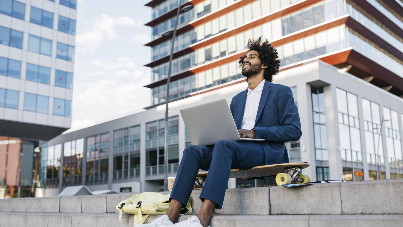 Jetzt Checkliste zur Arbeitszeitgestaltung in Unternehmen downloaden